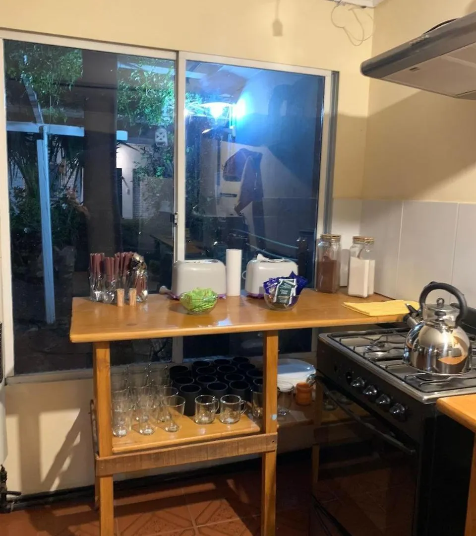 Hostel Lao Mendoza Bed and breakfast