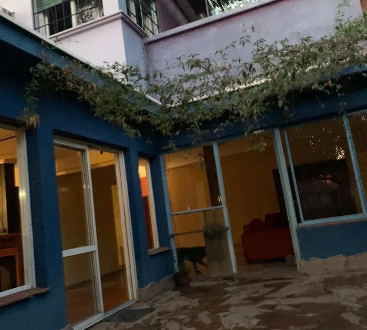 Hostel Lao Mendoza Bed and breakfast