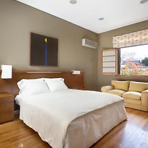 Casa Sur - 400 M From The Park At Elegant Neighbourhood In Сasa de vacaciones